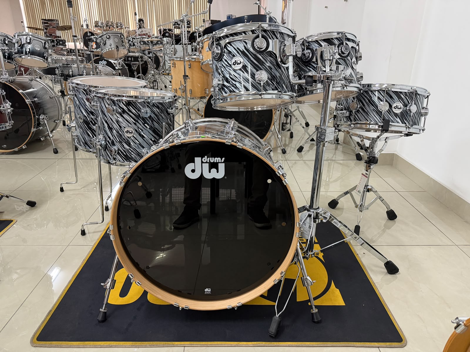 BATERIA DW COLLECTOR DCFSC 5 PIEZAS TWISTED BLACK OYSTER
